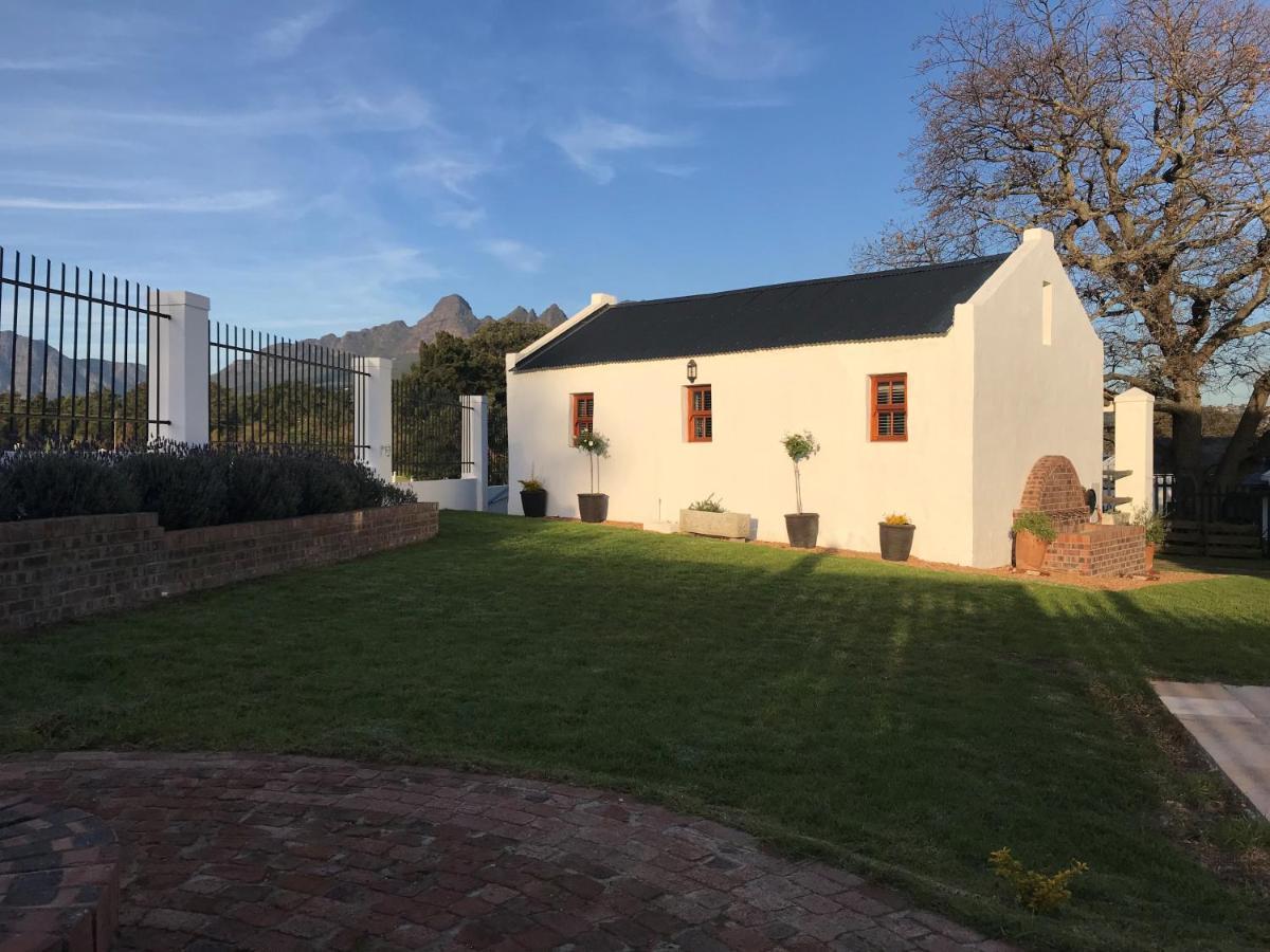 Raithby Winelands Historical Cottage Exterior foto